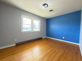 Building Photo - 802 Burks Hill Rd