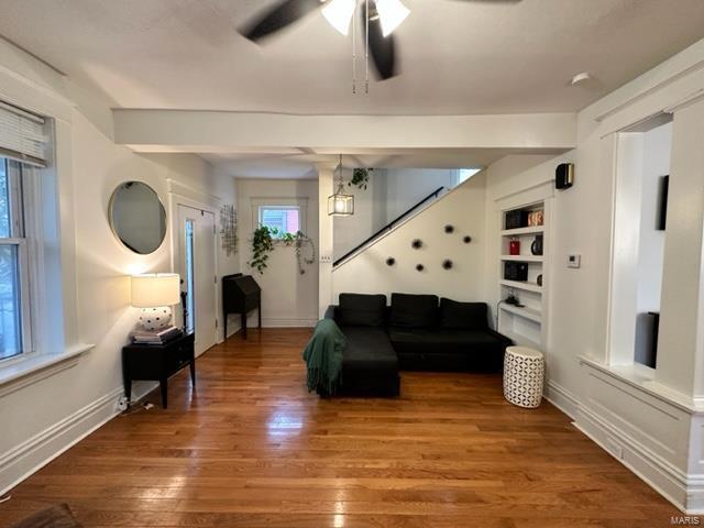 Building Photo - 7101 Ellendale Pl