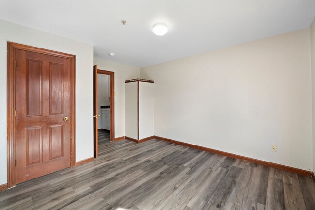 Building Photo - The Garfield Apartments