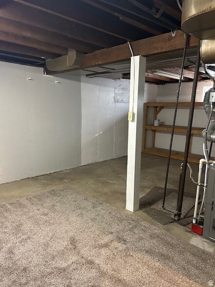 Building Photo - 680 W 4800 S