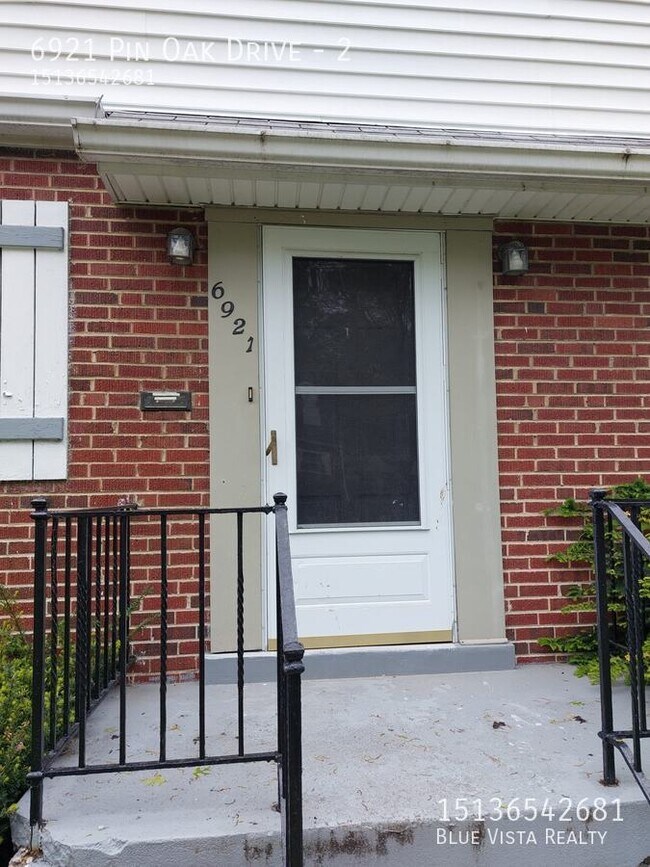 Building Photo - 6921 Pin Oak Dr