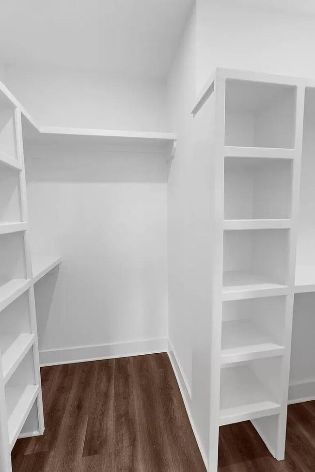 Building Photo - 4318 Woods St