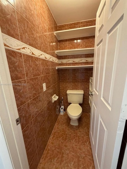 Building Photo - 16060 SW 87th Terrace