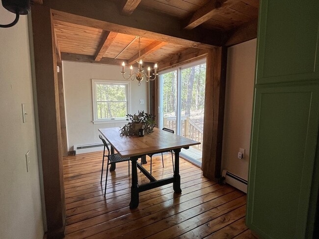 Building Photo - 102 New Templeton Rd