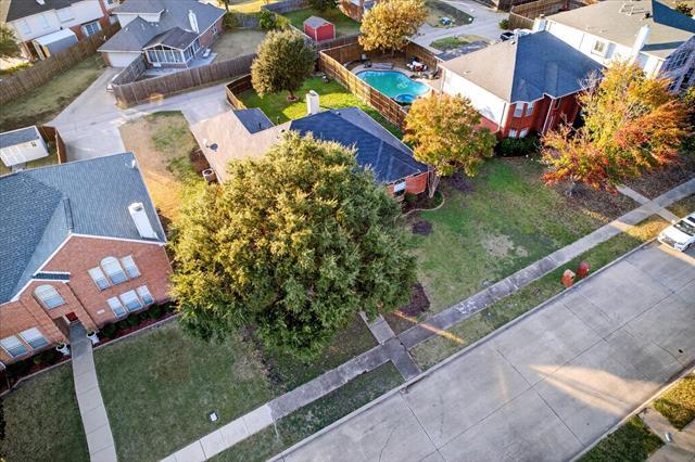 Building Photo - 3807 Farmington Dr