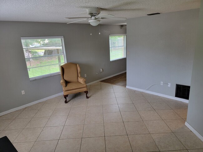 Building Photo - 1408 54th Avenue Dr W