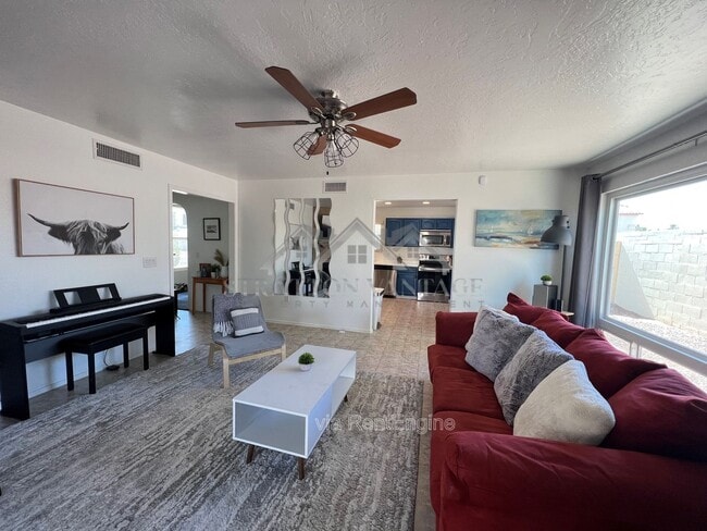 Building Photo - 3402 W Frankfurt Dr