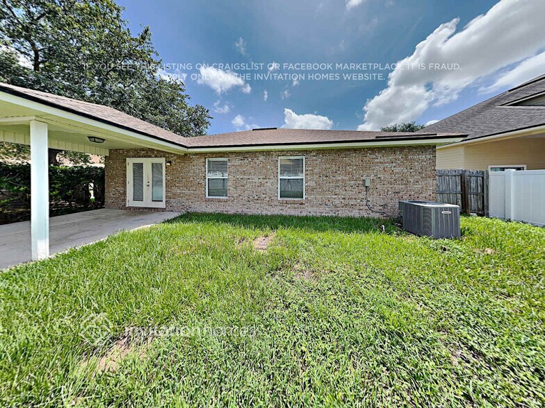 Building Photo - 3741 Timberline Dr