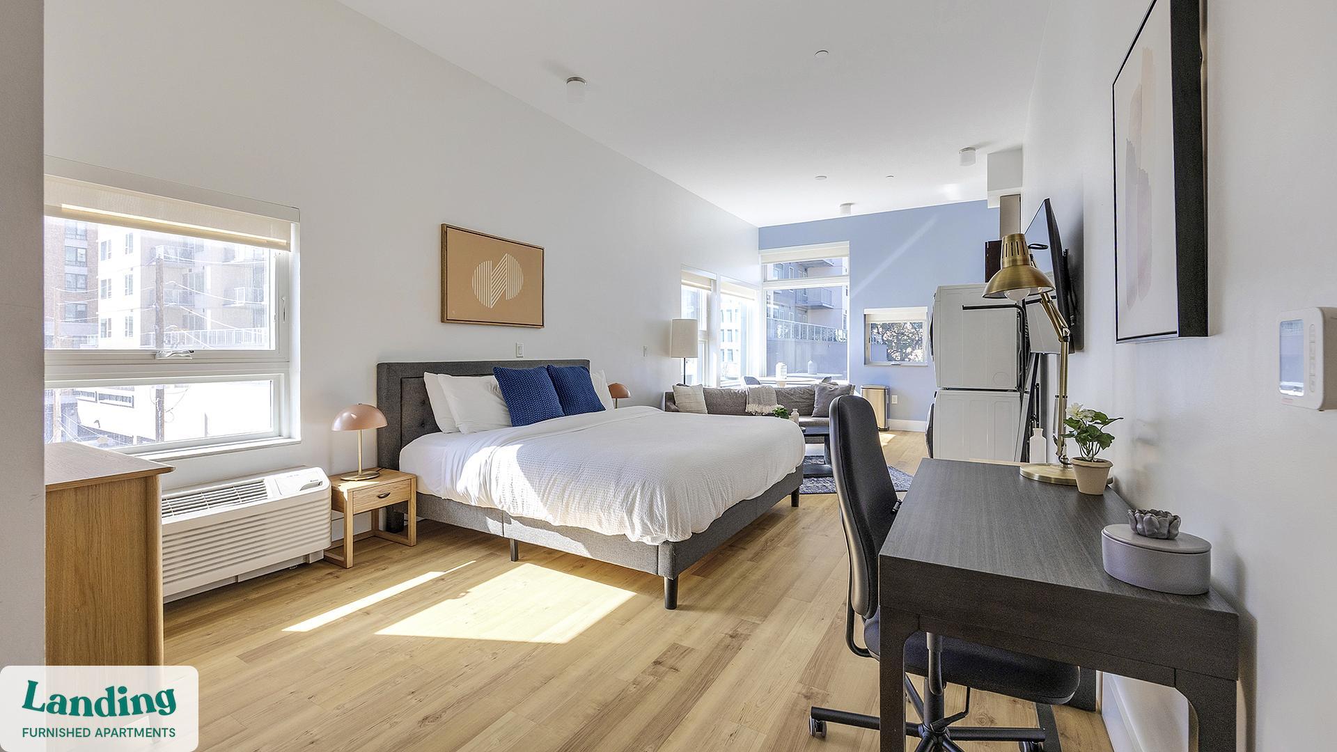 Building Photo - 135 Adams St