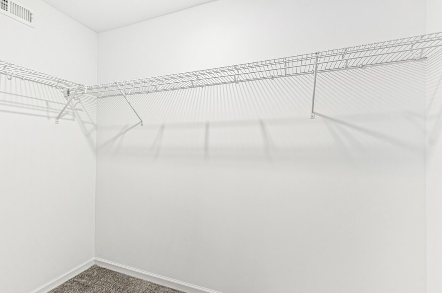 Building Photo - 1892 E 110th Ln