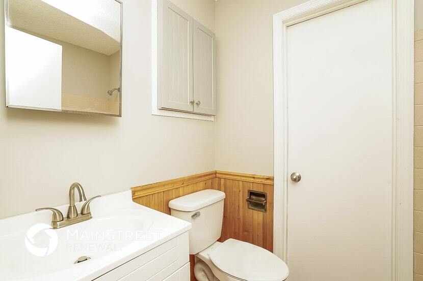 Building Photo - 4336 Central Valley Dr