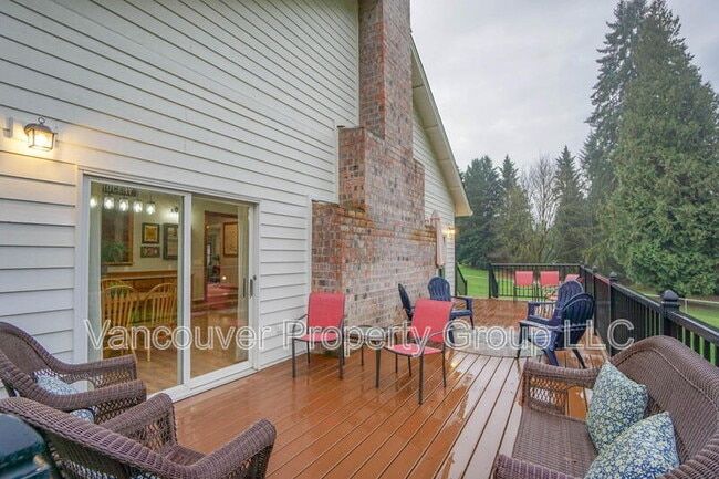 Building Photo - 745 S 21st Pl