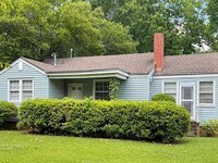 Building Photo - 328 Monette St