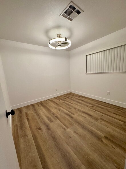 2nd bedroom - 1602 Heron Ct