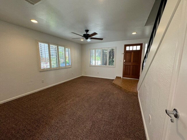 Building Photo - 2BR/1.5BA CONDO w/ 2 assigned PARKING SPOTS in ALPINE AVAILABLE NOW!