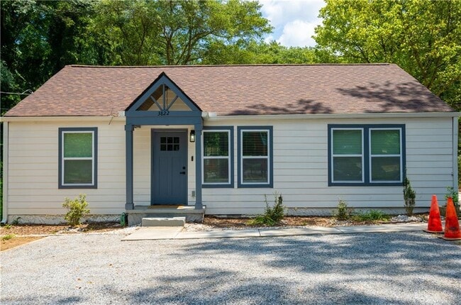 Building Photo - 3822 Bakers Ferry Rd SW