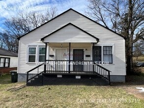 Building Photo - 904 Adams St