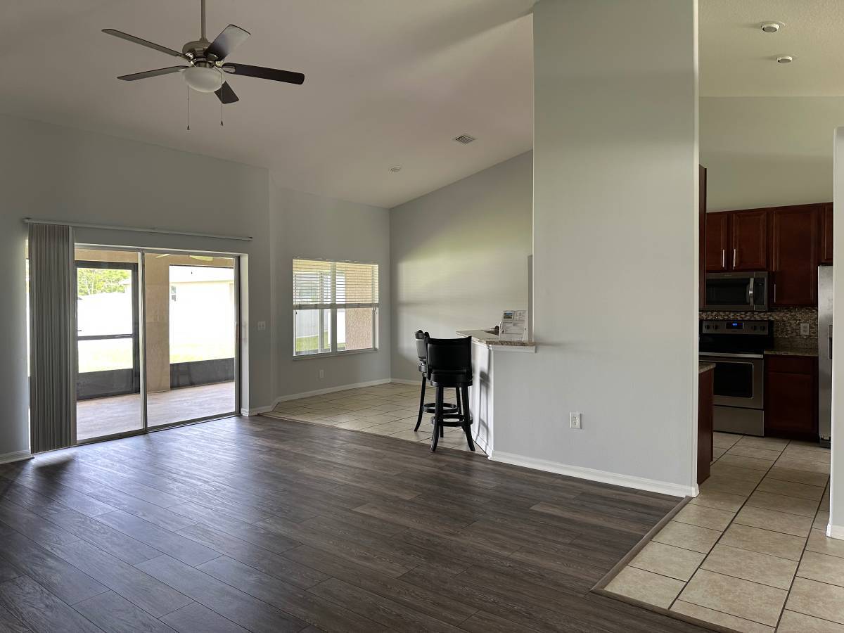 Building Photo - 1535 Heartwellville St NW