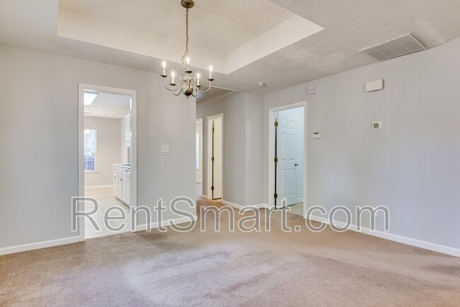 Building Photo - 4729 W Creek Mill Ct