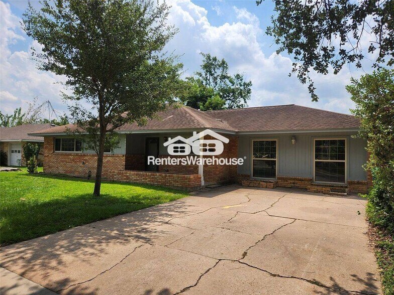 Primary Photo - 8033 Turquoise Ln