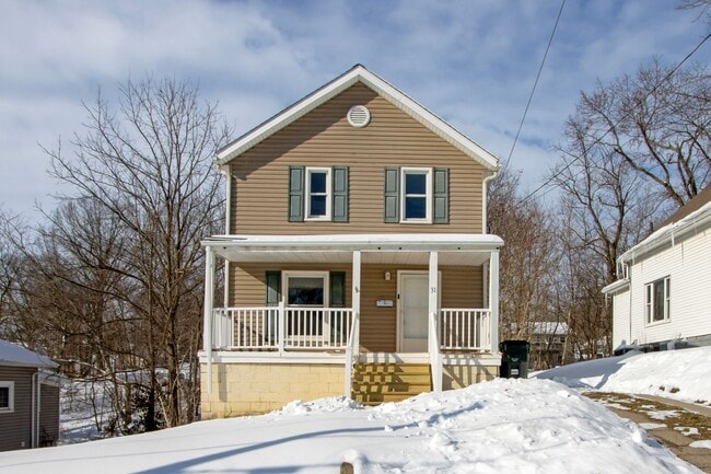 Building Photo - Two bedroom, single-family home