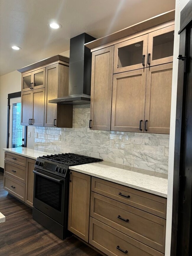 Building Photo - Stunning 4-bedroom, 3-bathroom home in The Ranch Club