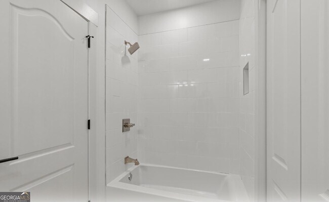Building Photo - 1050 Blair Ln