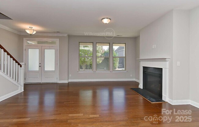 Building Photo - 8765 Aspinwall Dr