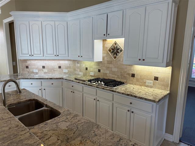 Building Photo - 8421 Orchard Hill Dr