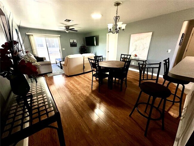 Building Photo - 8036 SE 175th Malmaison St