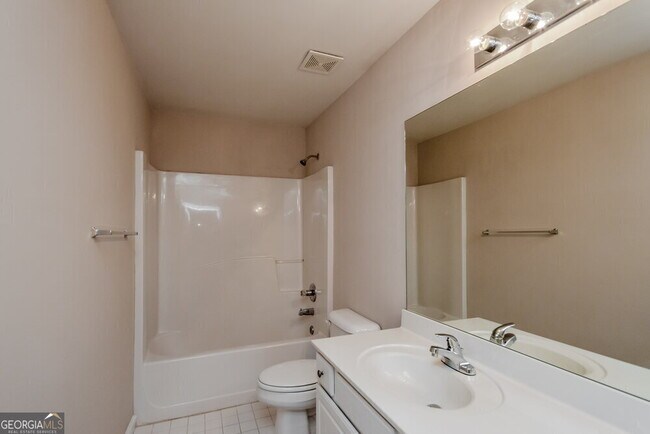 Building Photo - 3875 Portico Run Dr NE