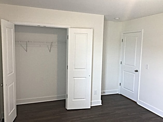 Building Photo - 5262 Lake Maxwell Dr