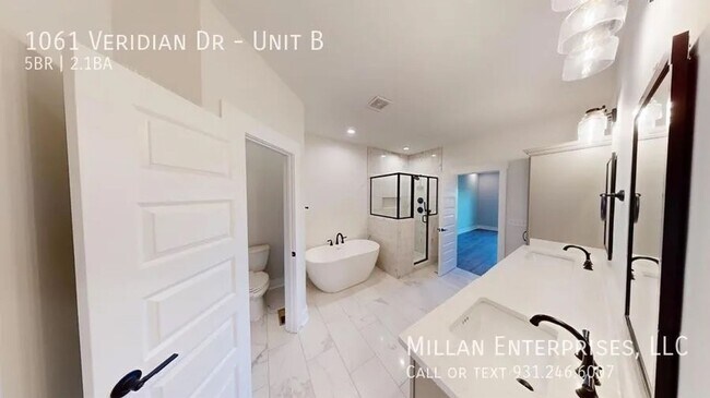 Building Photo - 1061 Veridian Dr