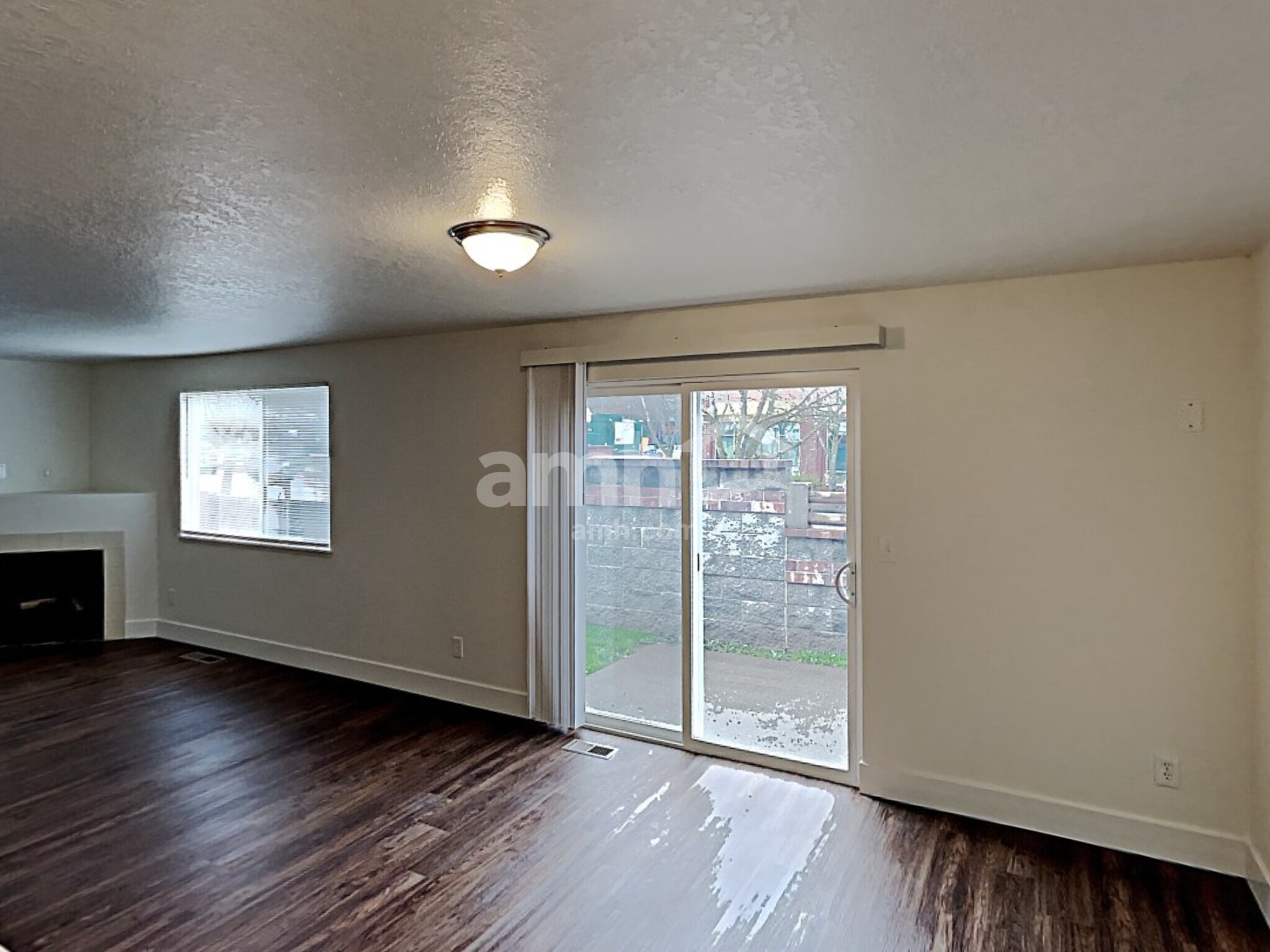 Building Photo - 16986 SW Steele Way