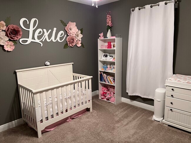 Building Photo - 8283 Calle Mio