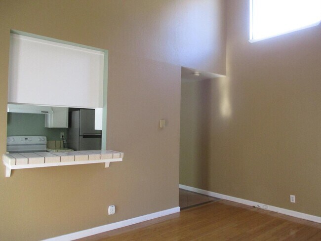 Building Photo - 8155 Westwood Dr