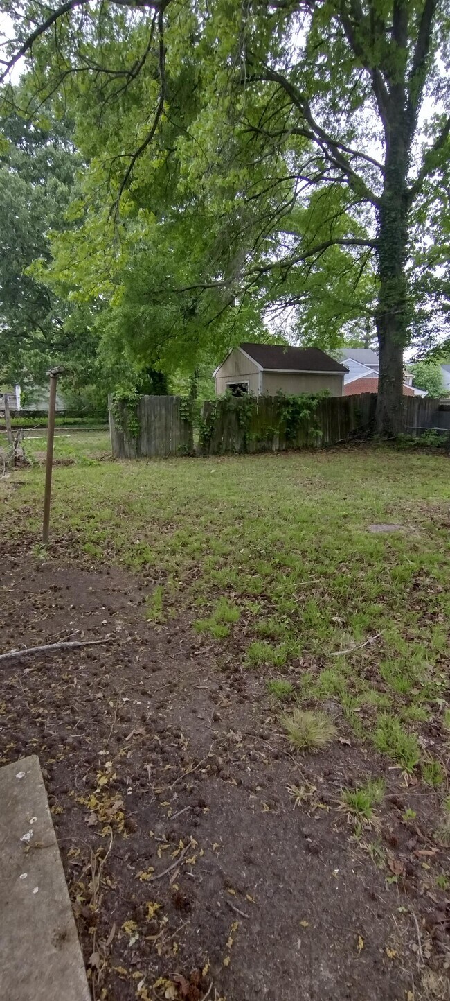 Building Photo - 1485 Morgan Dr