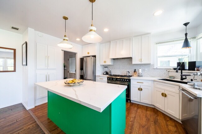 Building Photo - 6307 Tunney Ave