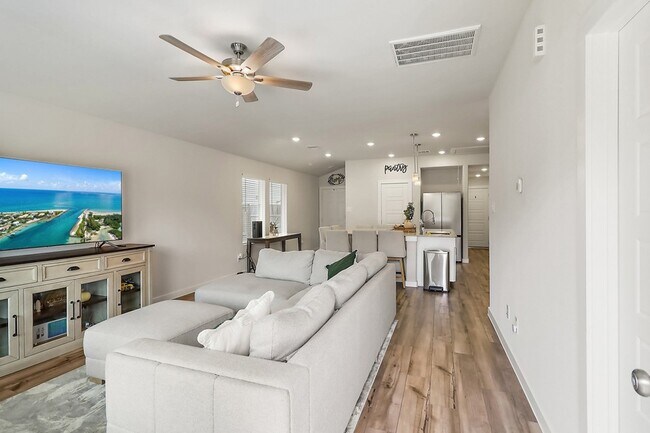 Building Photo - 2815 Windy Homestead Dr