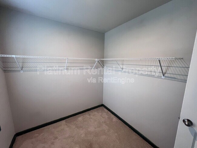 Building Photo - 5473 Cascade Ridge SW