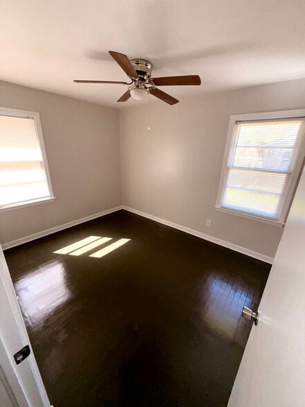 Building Photo - 319 Orchard Ln