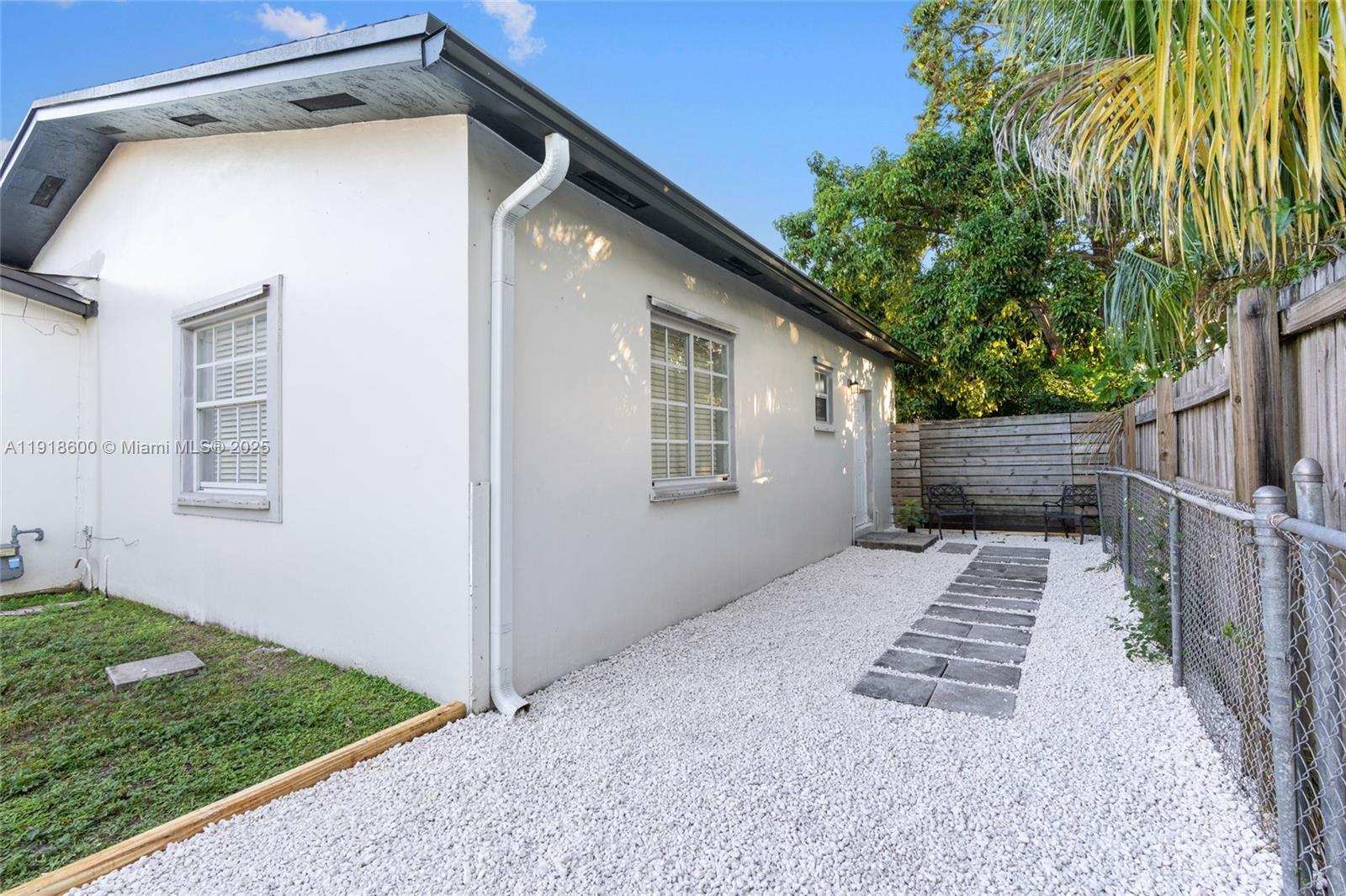 Building Photo - 13830 SW 73rd St