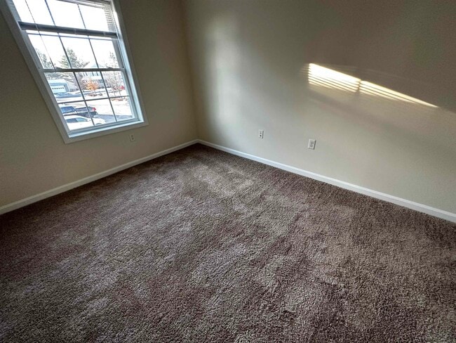 Building Photo - 20 Sentinel Court