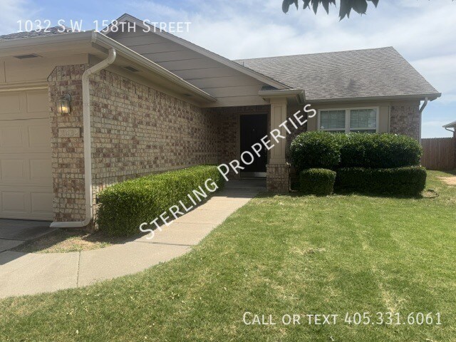 Building Photo - 1032 SW 158th St