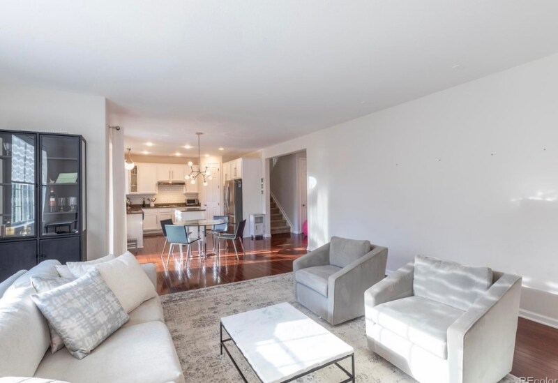 Building Photo - 651 Tiger Lily Way
