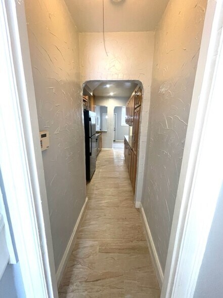 Building Photo - 4909 Illinois Ave NW