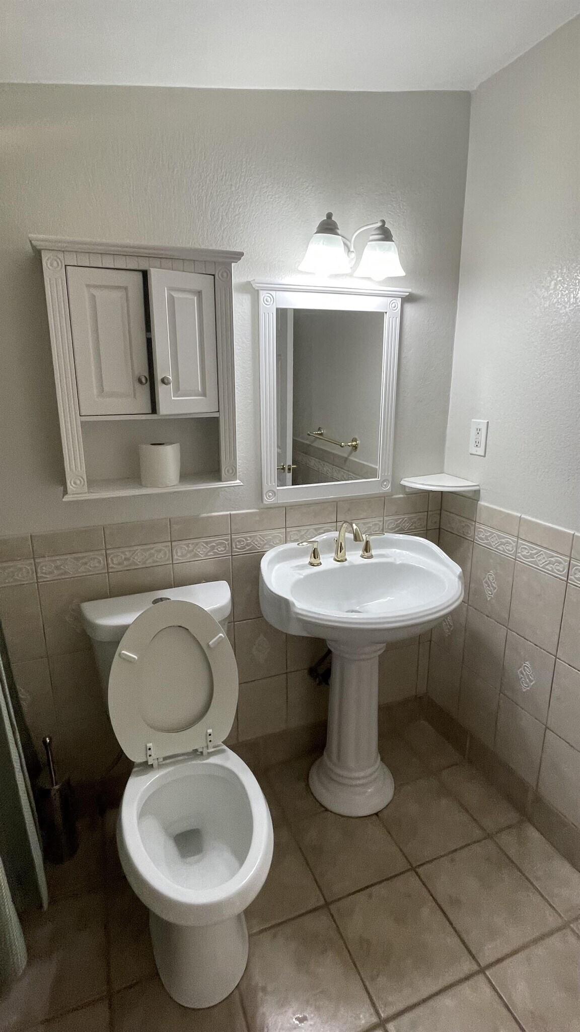 Building Photo - 5138 W 141st St