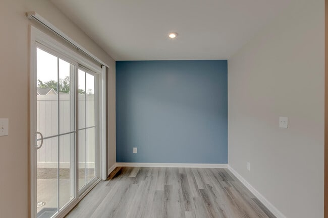 Building Photo - 2935 Winterberry Dr