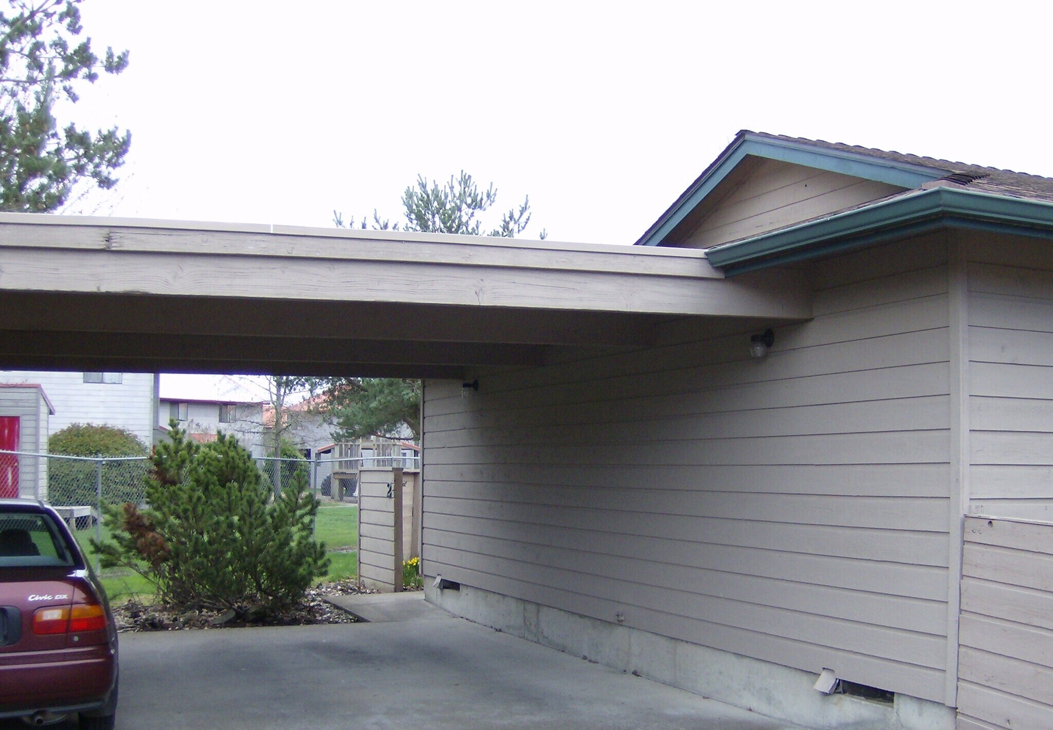 Building Photo - 3322 NE Lancaster St