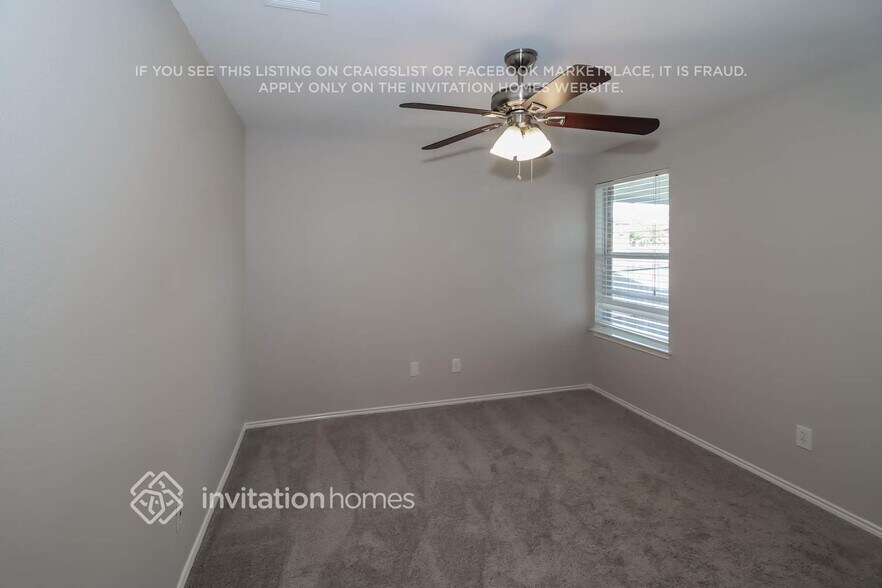 Building Photo - 3405 Charing Cross Rd